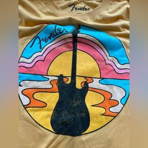Xxl fender women’s tee